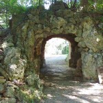Le archetetture "rustico-gotiche" del Parco di Villa Baciocchi