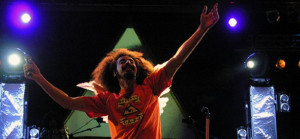 Caparezza sul palco